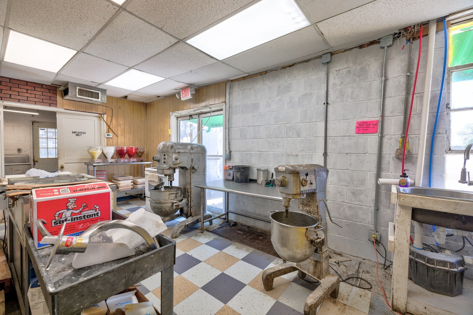 3623 Highway 41A, N
