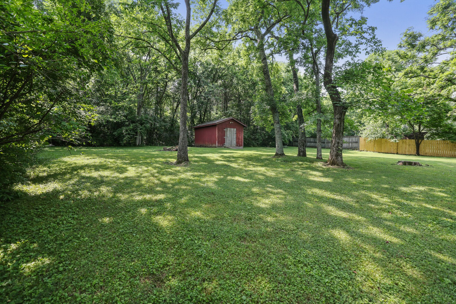 737 Howse Ave