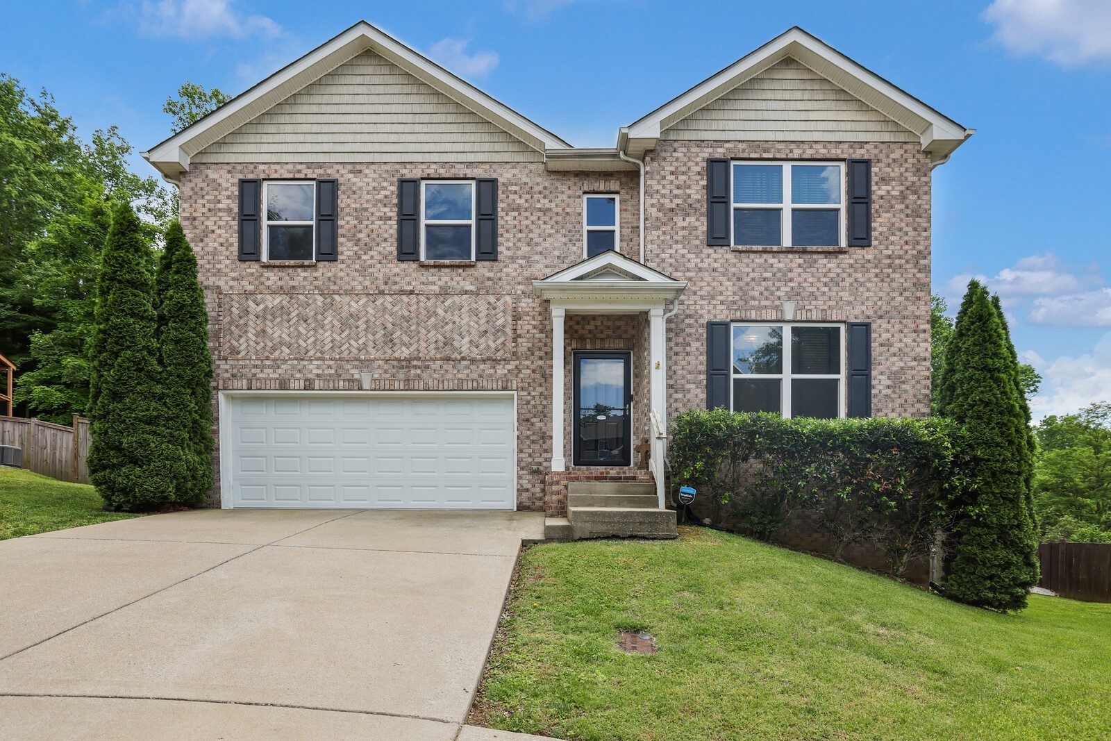 2725 Amber Crest Ct