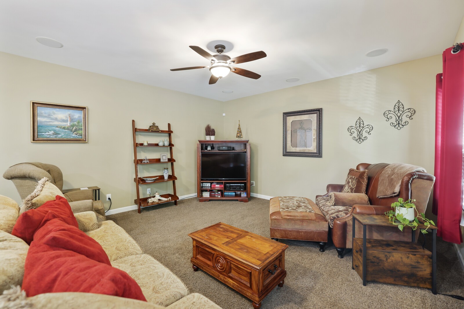2725 Amber Crest Ct