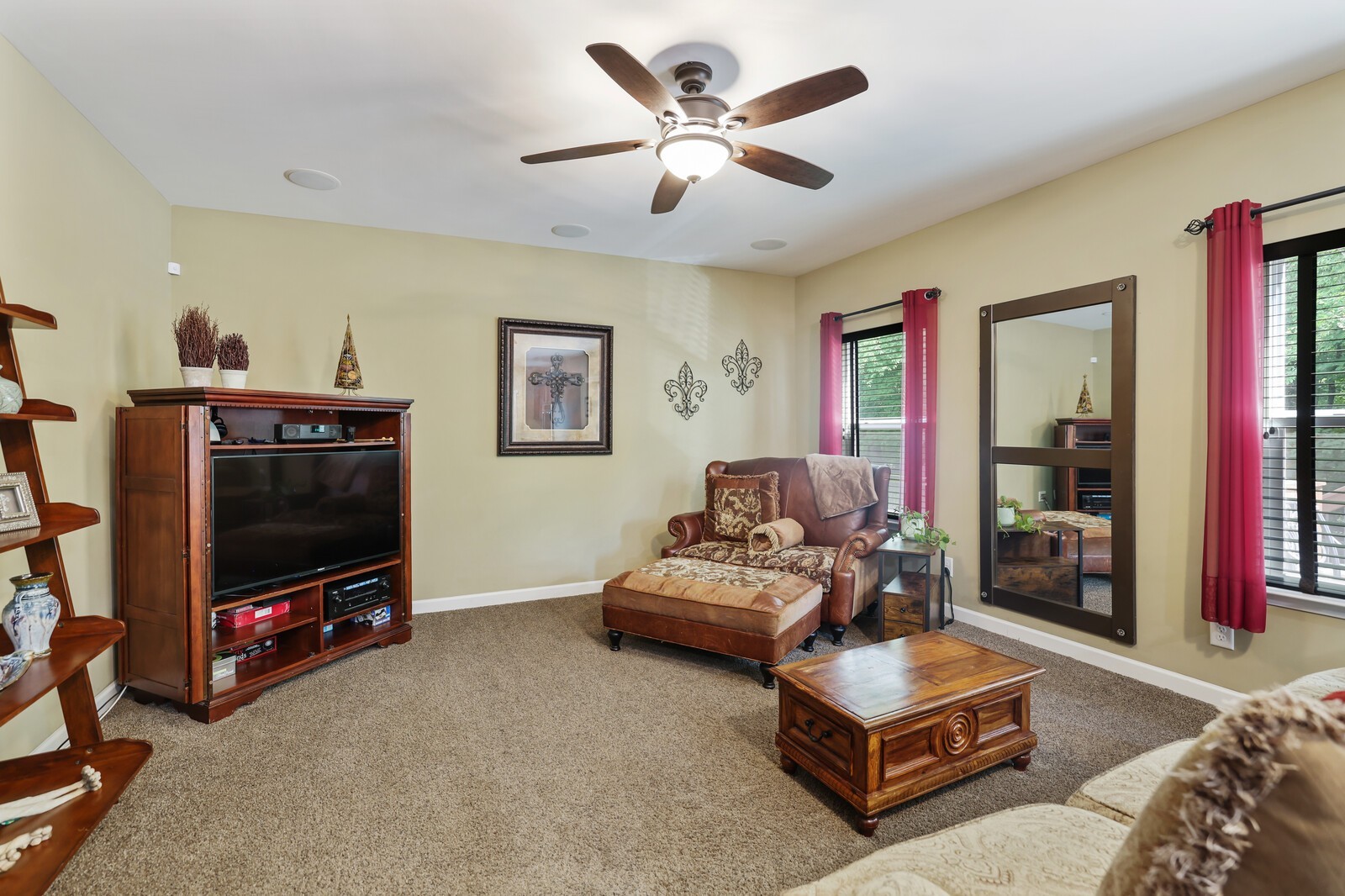 2725 Amber Crest Ct