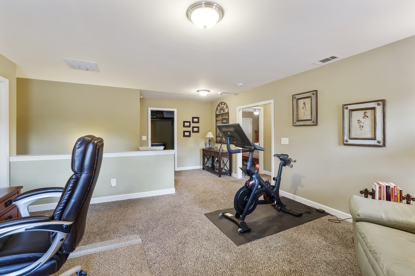 2725 Amber Crest Ct
