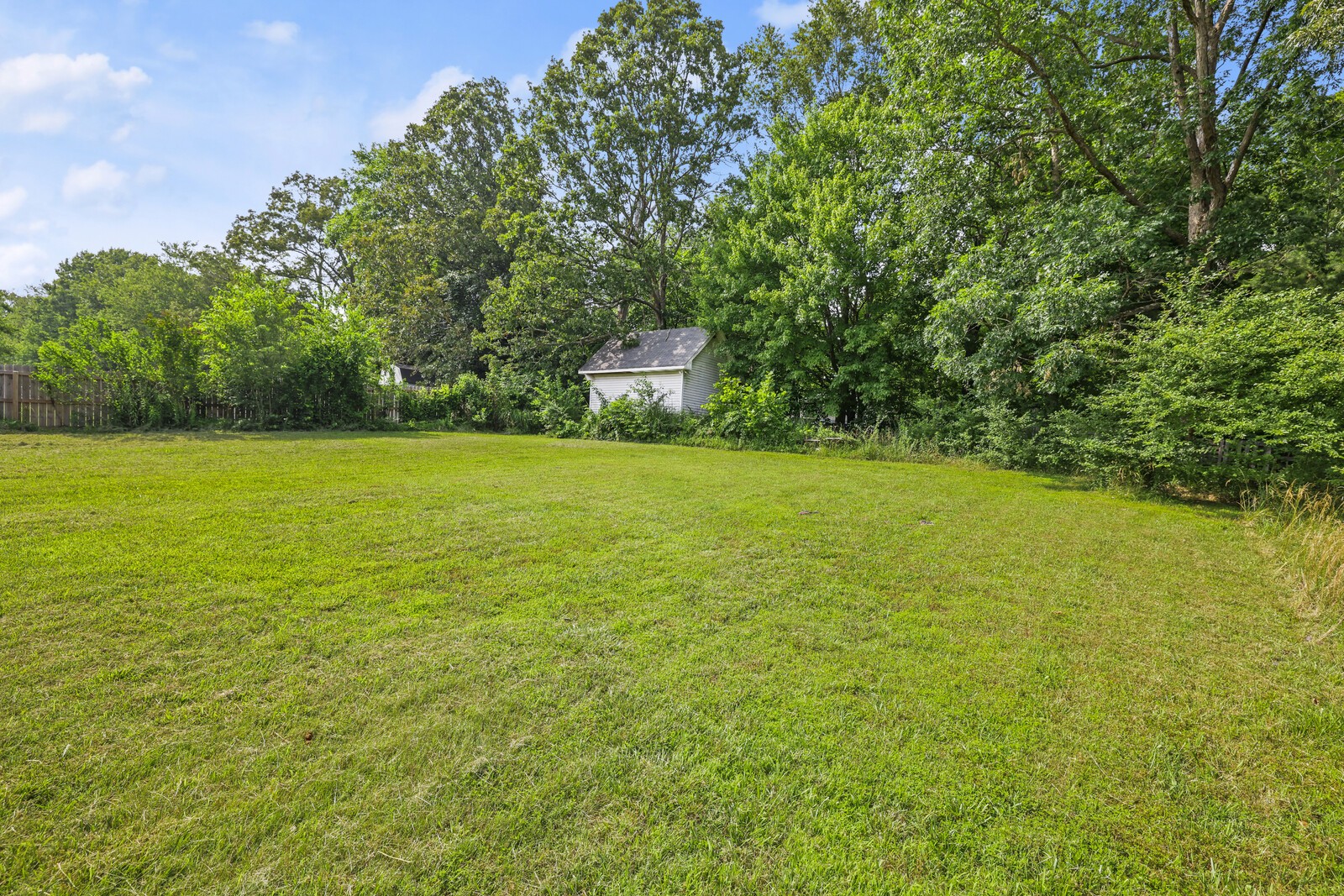 309 Sarah Ln