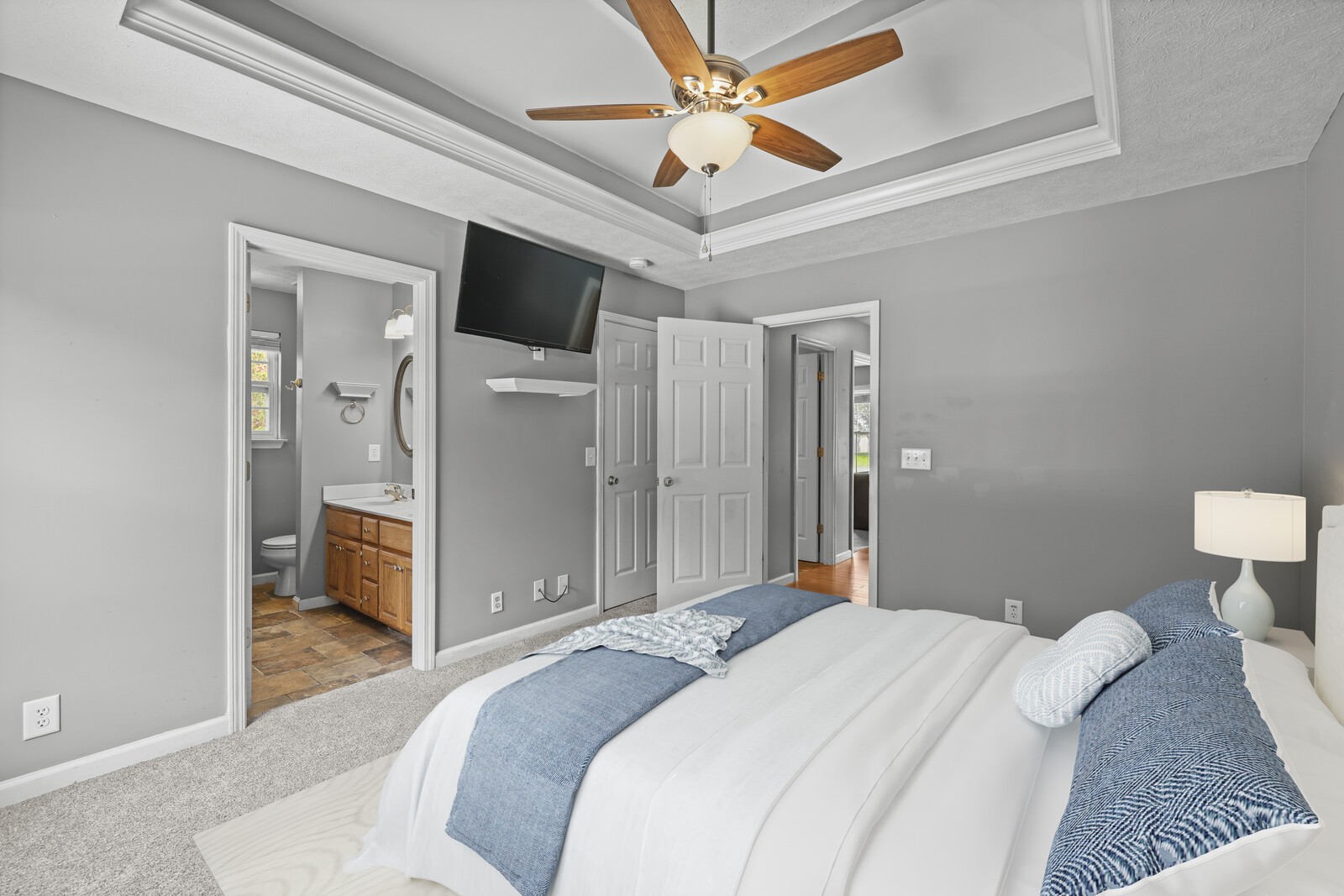 309 Sarah Ln