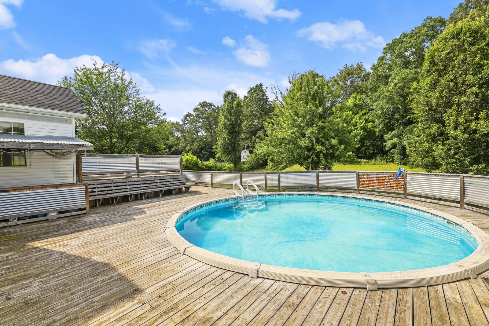 309 Sarah Ln
