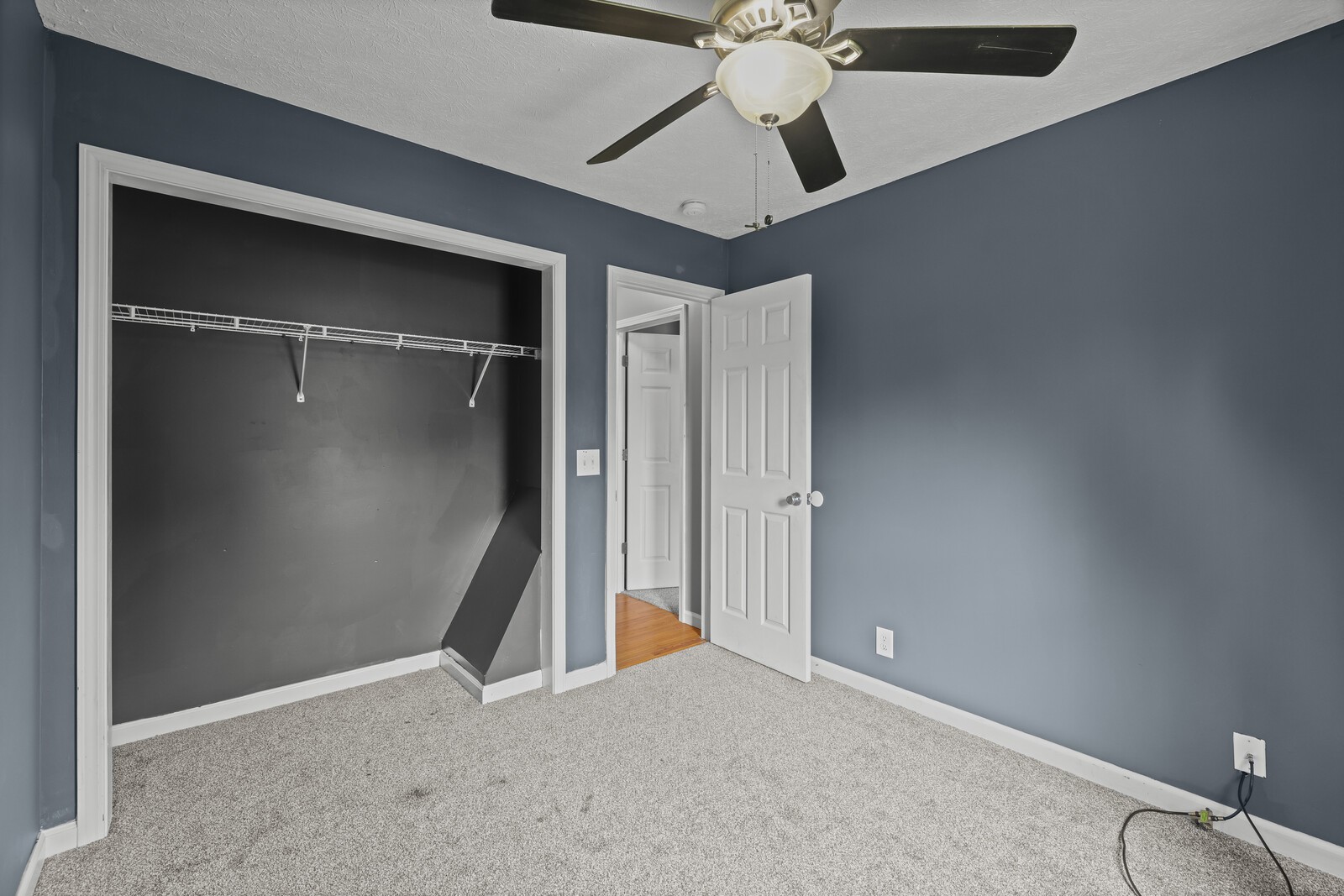309 Sarah Ln