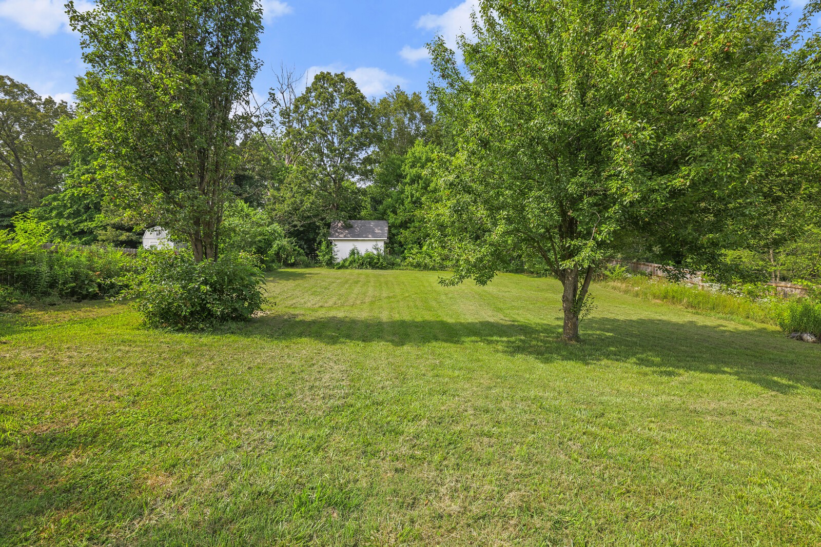 309 Sarah Ln
