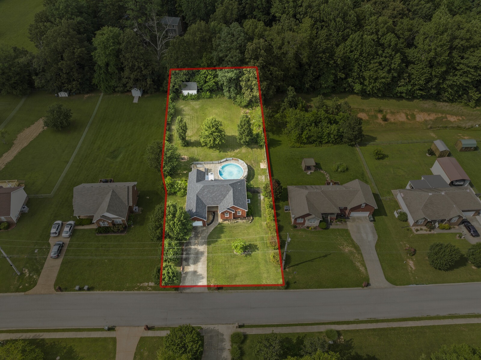 309 Sarah Ln