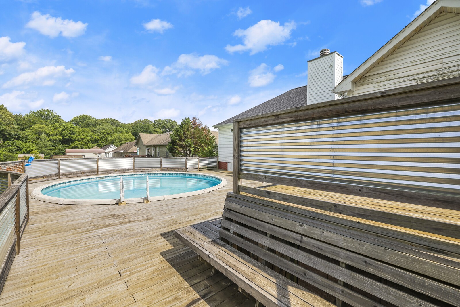 309 Sarah Ln