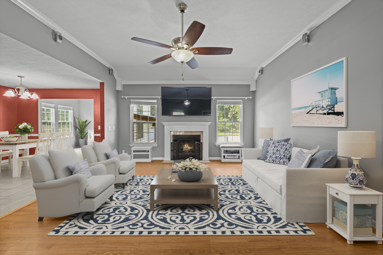 309 Sarah Ln