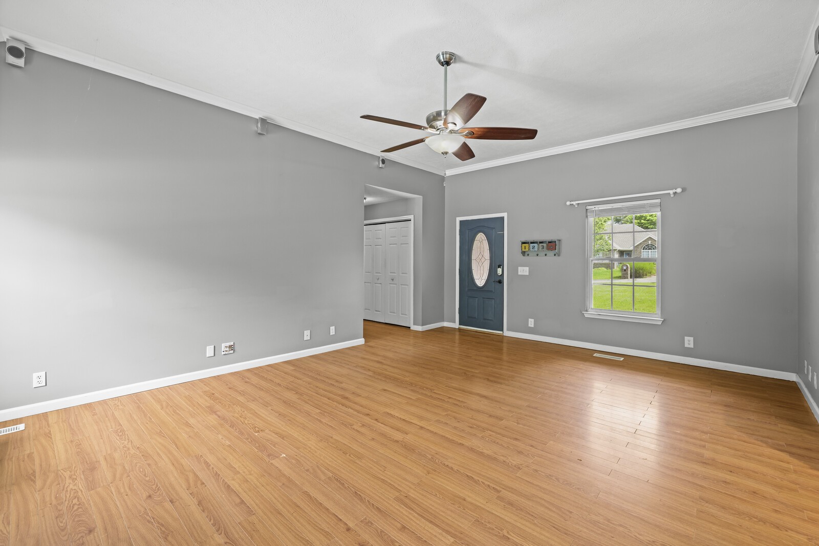 309 Sarah Ln
