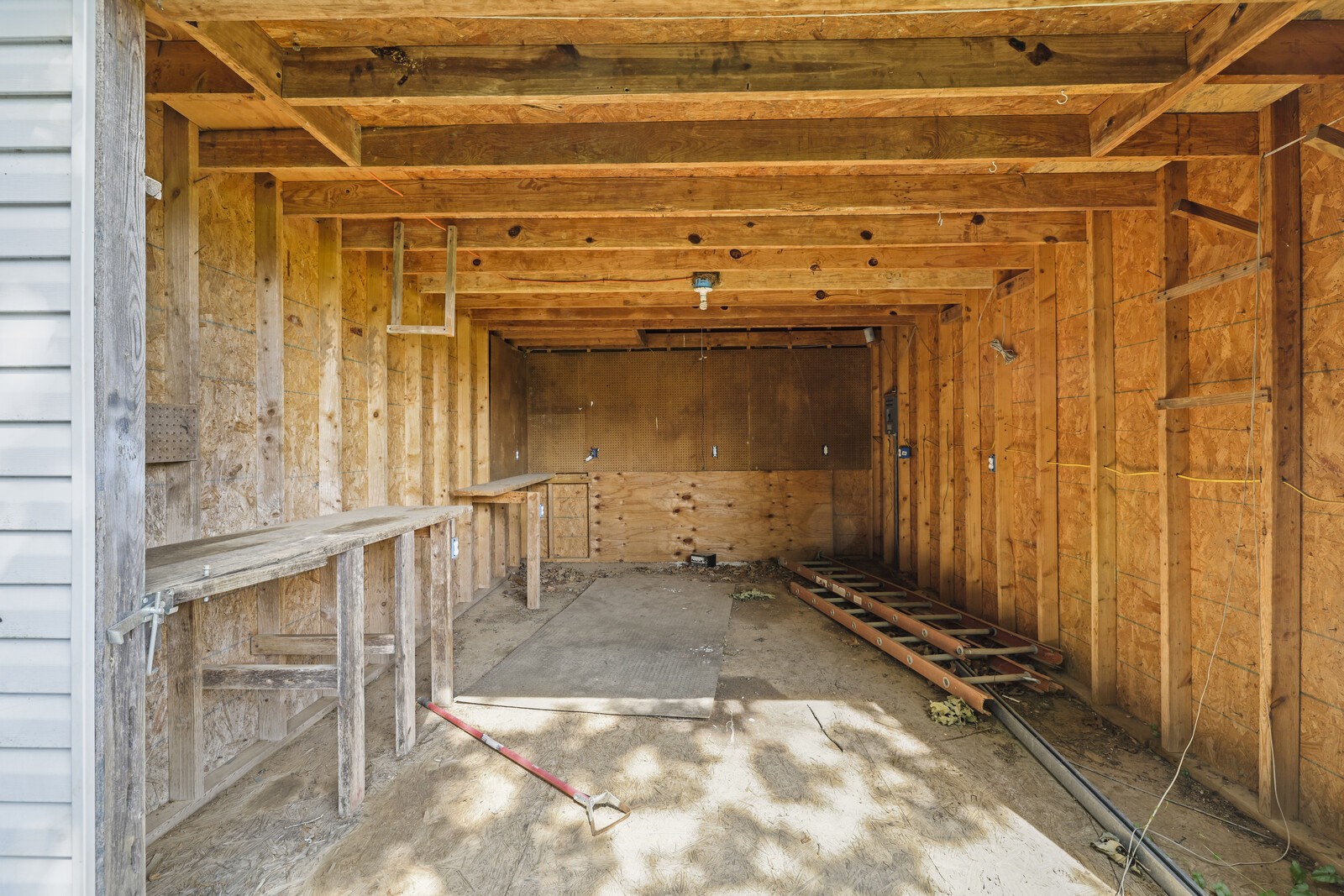 309 Sarah Ln