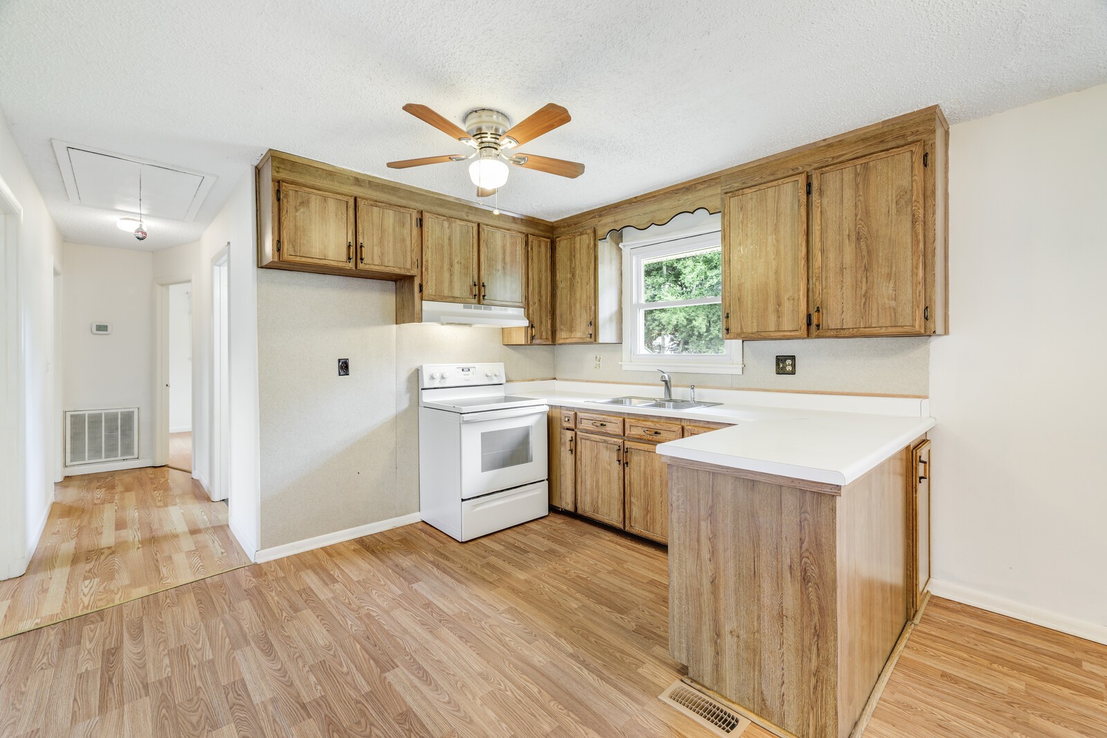 205 Cheatham Ave