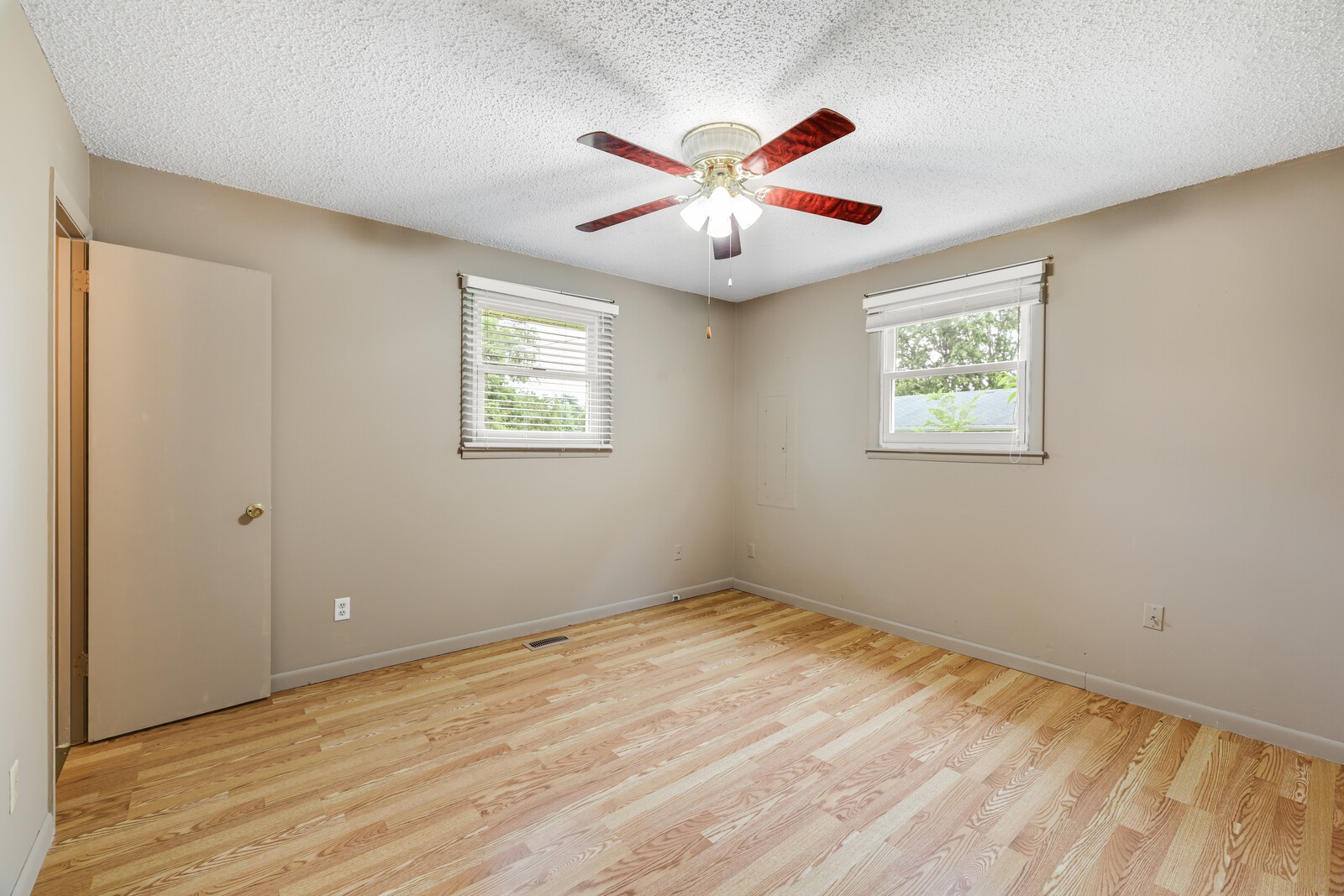 205 Cheatham Ave