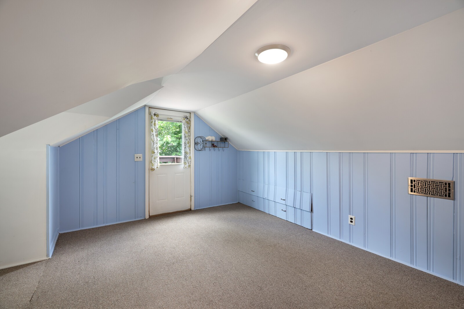412 Westboro Dr
