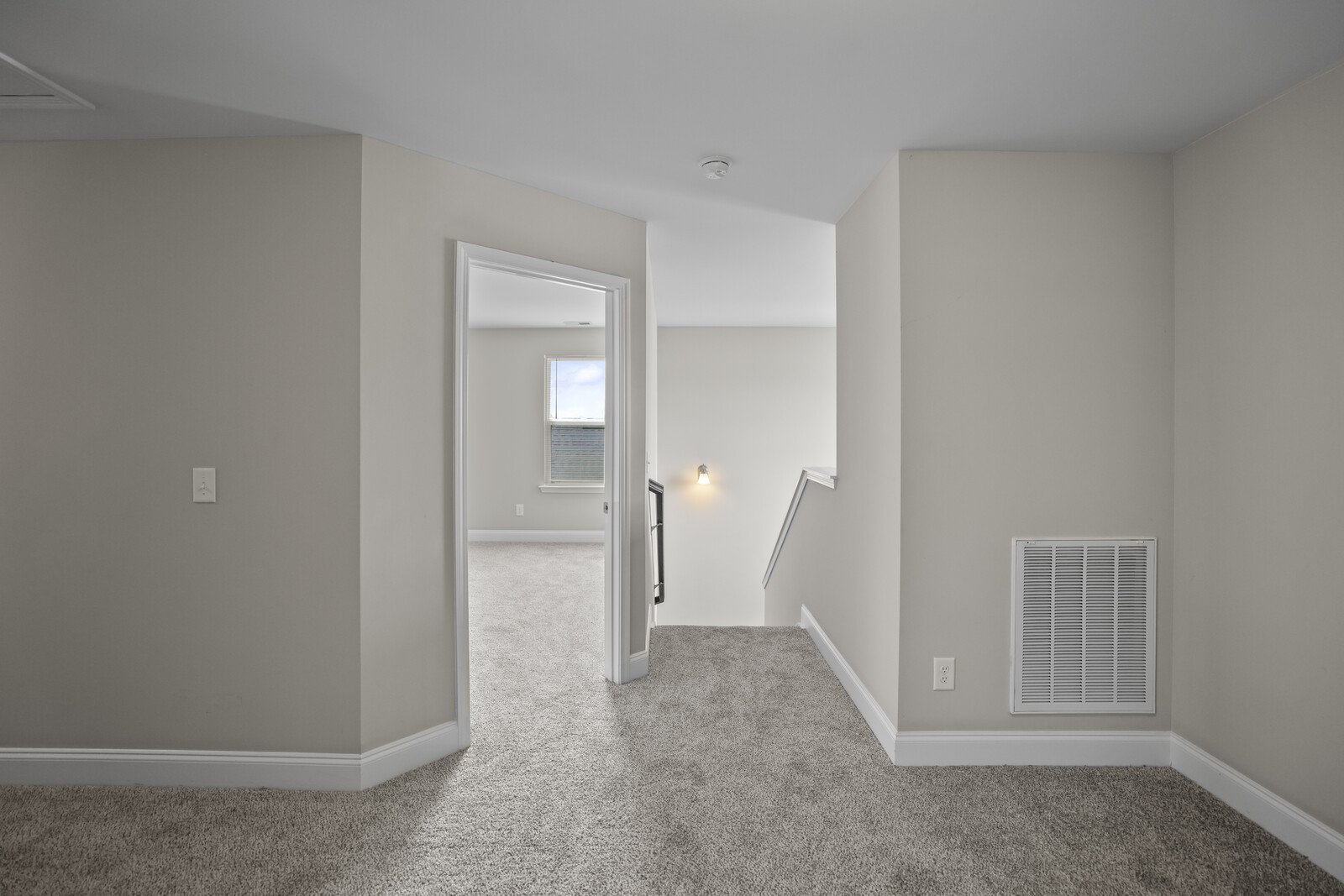 1009 Ellington Dr