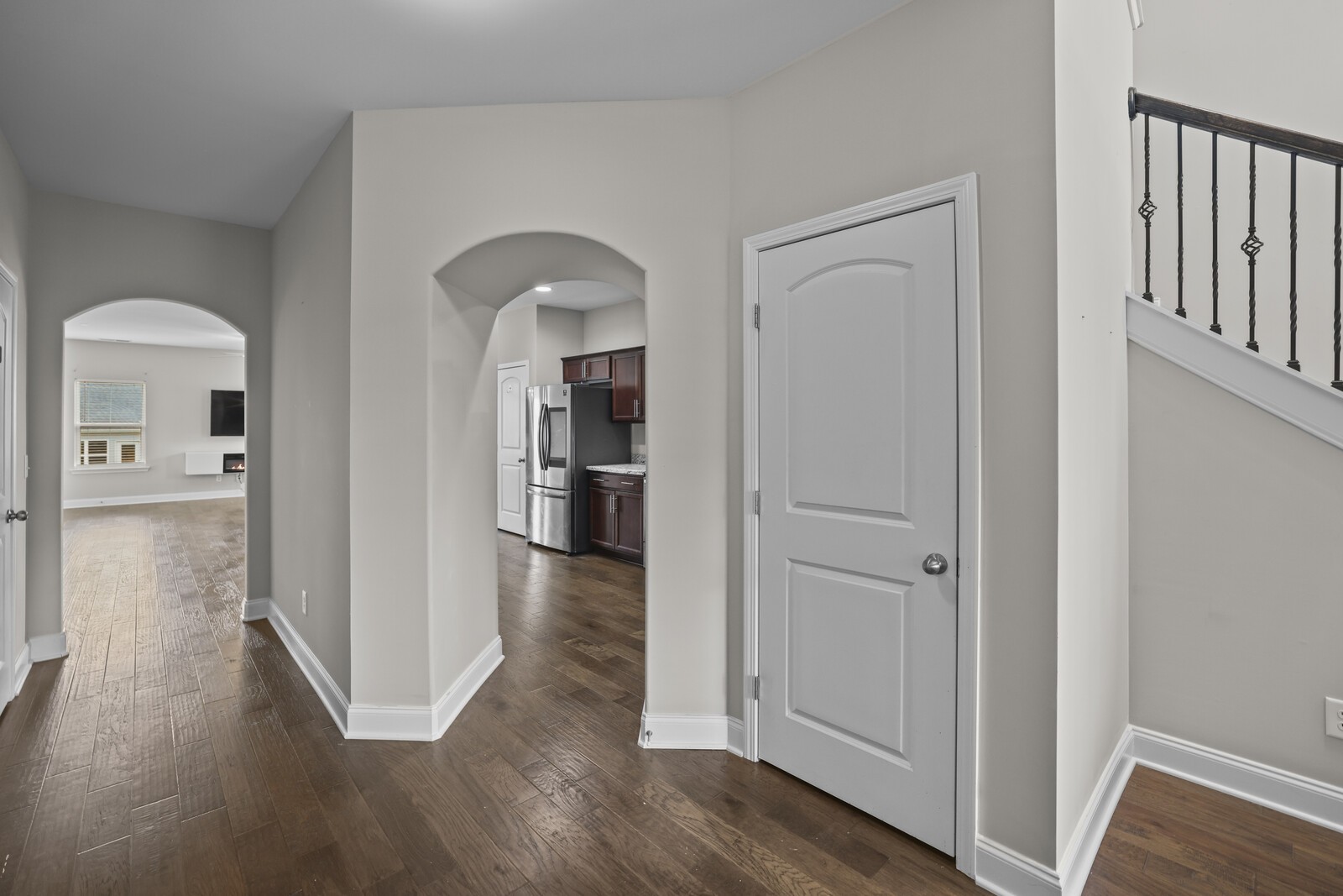 1009 Ellington Dr