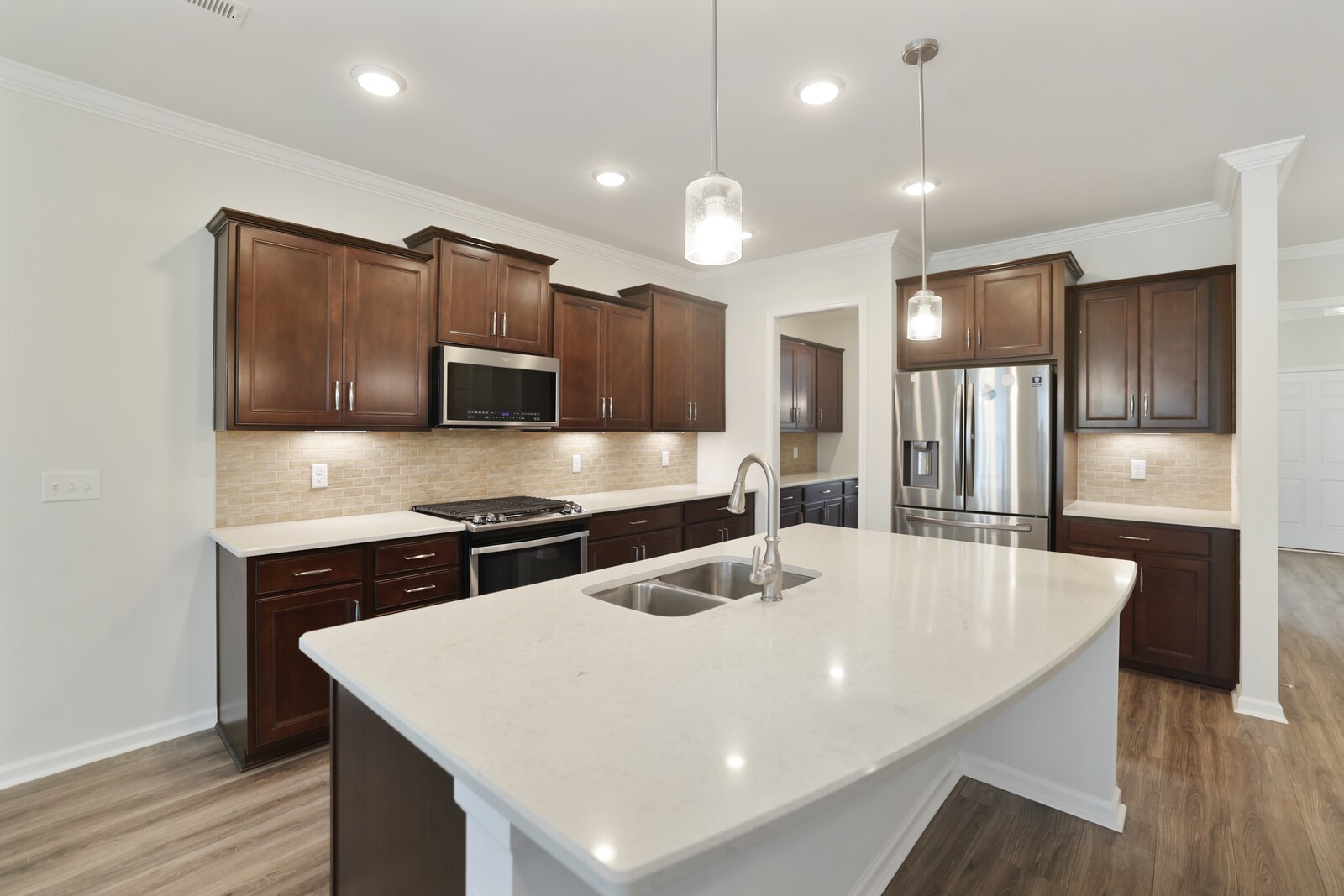 148 Macy Dr