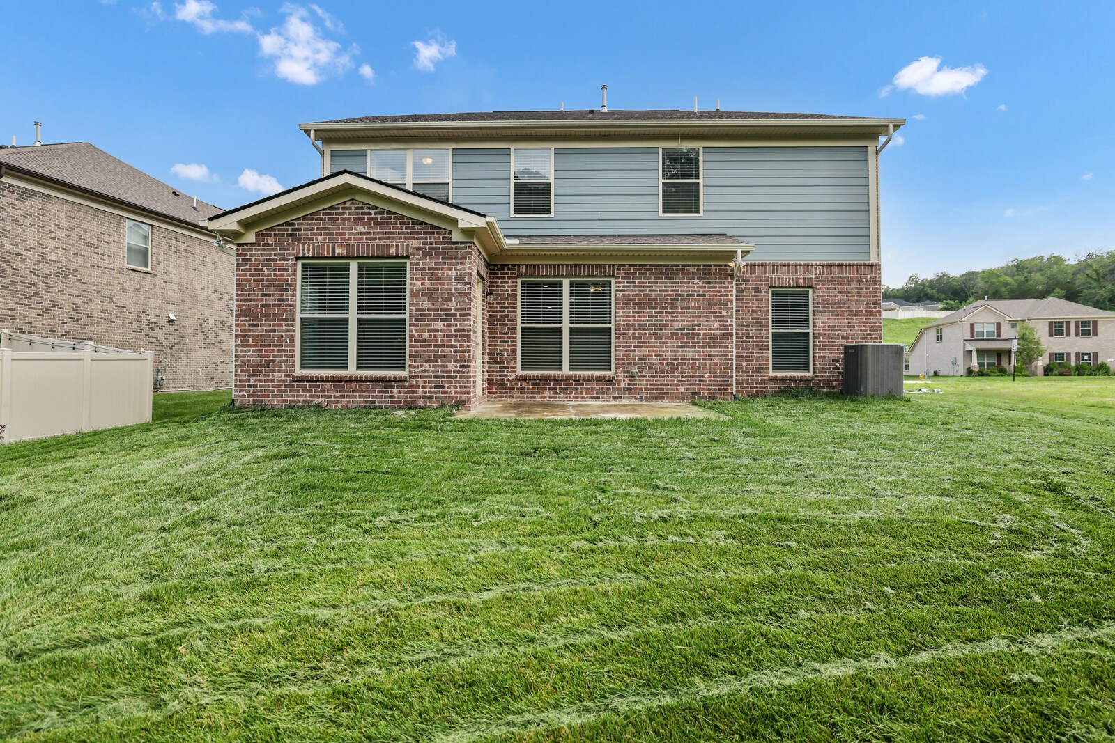 148 Macy Dr