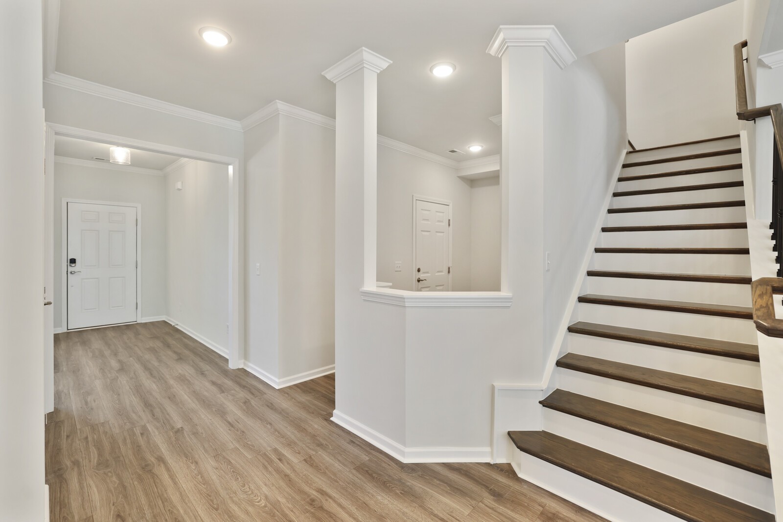 148 Macy Dr