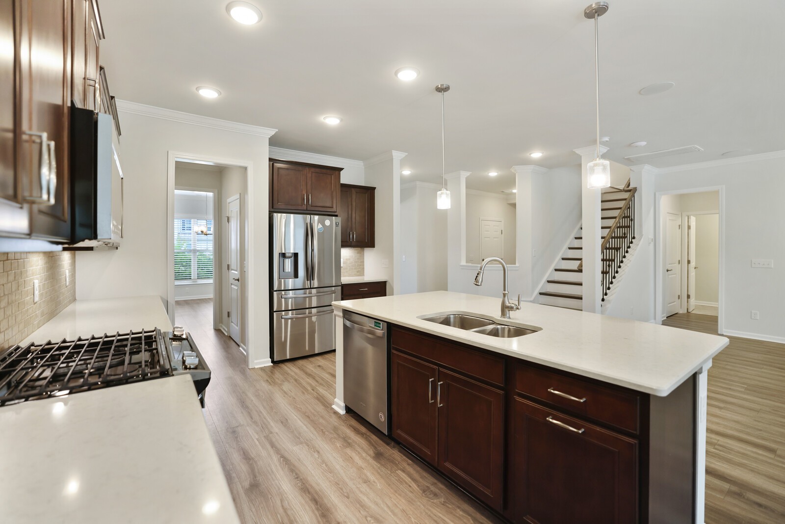 148 Macy Dr