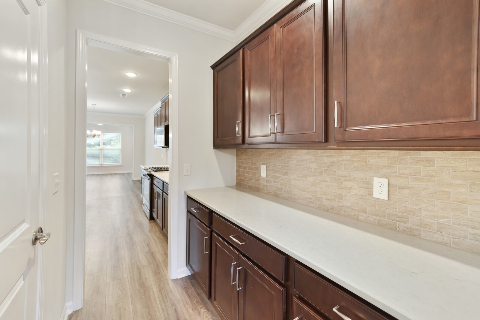 148 Macy Dr