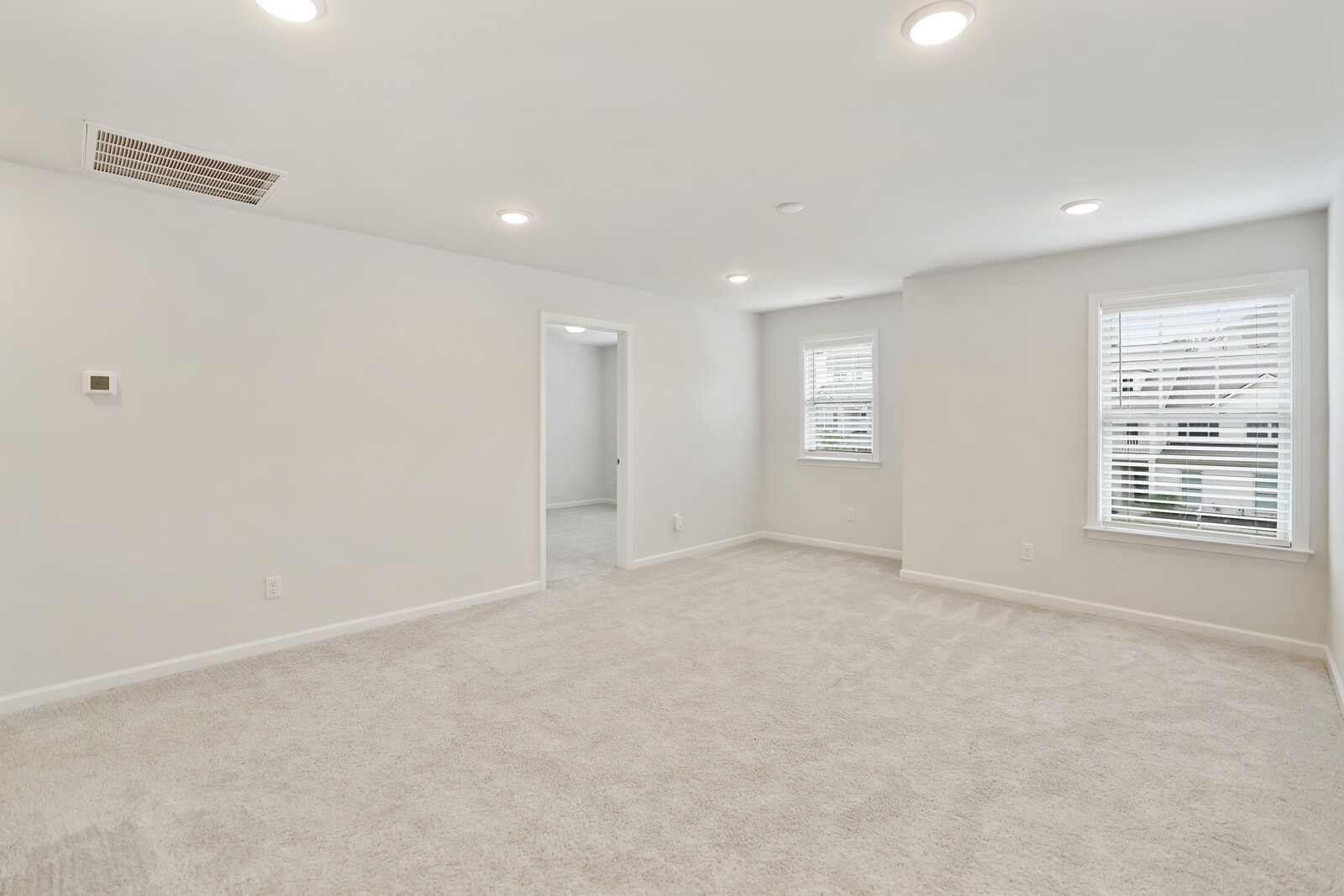 148 Macy Dr