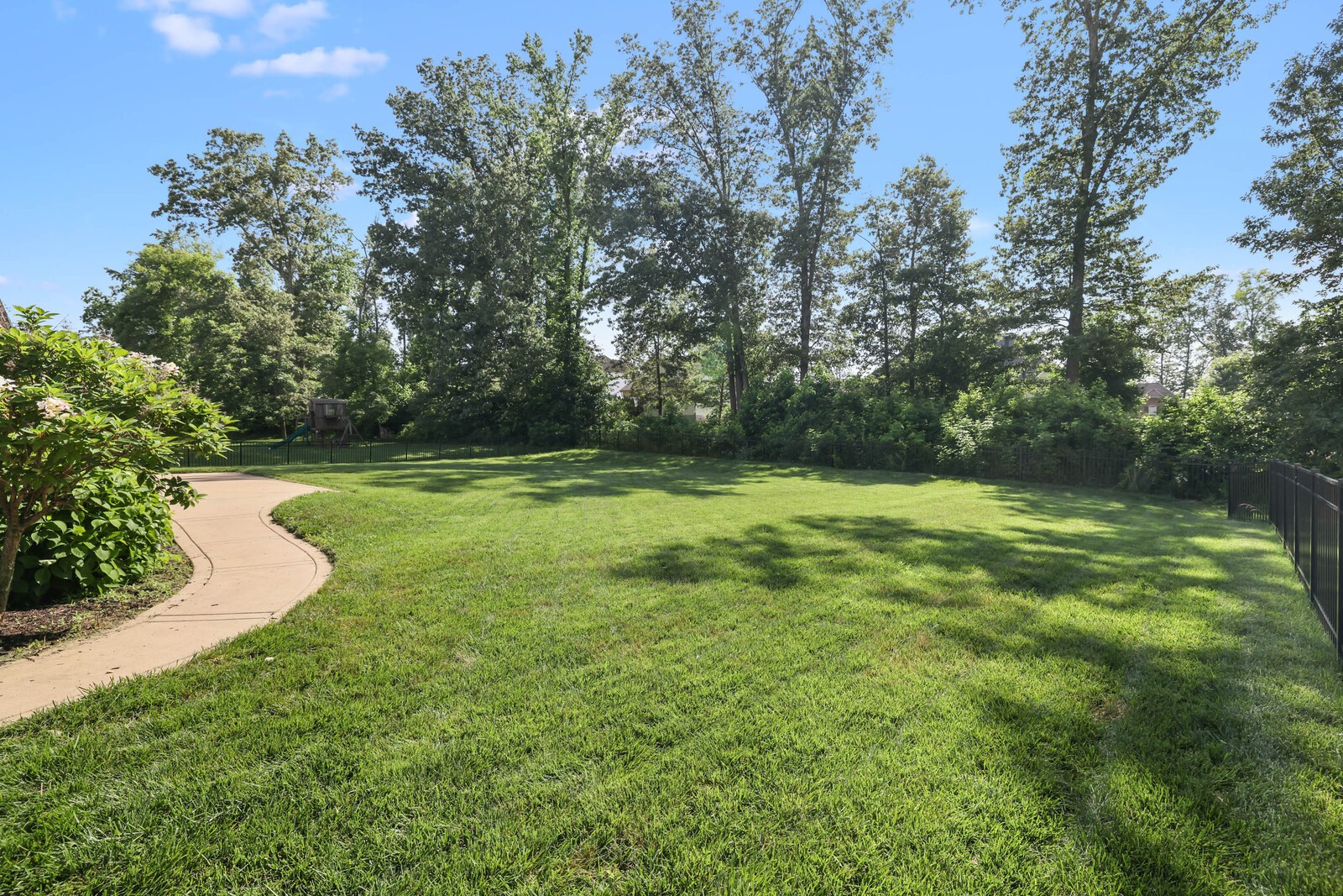 148 Copperstone Dr