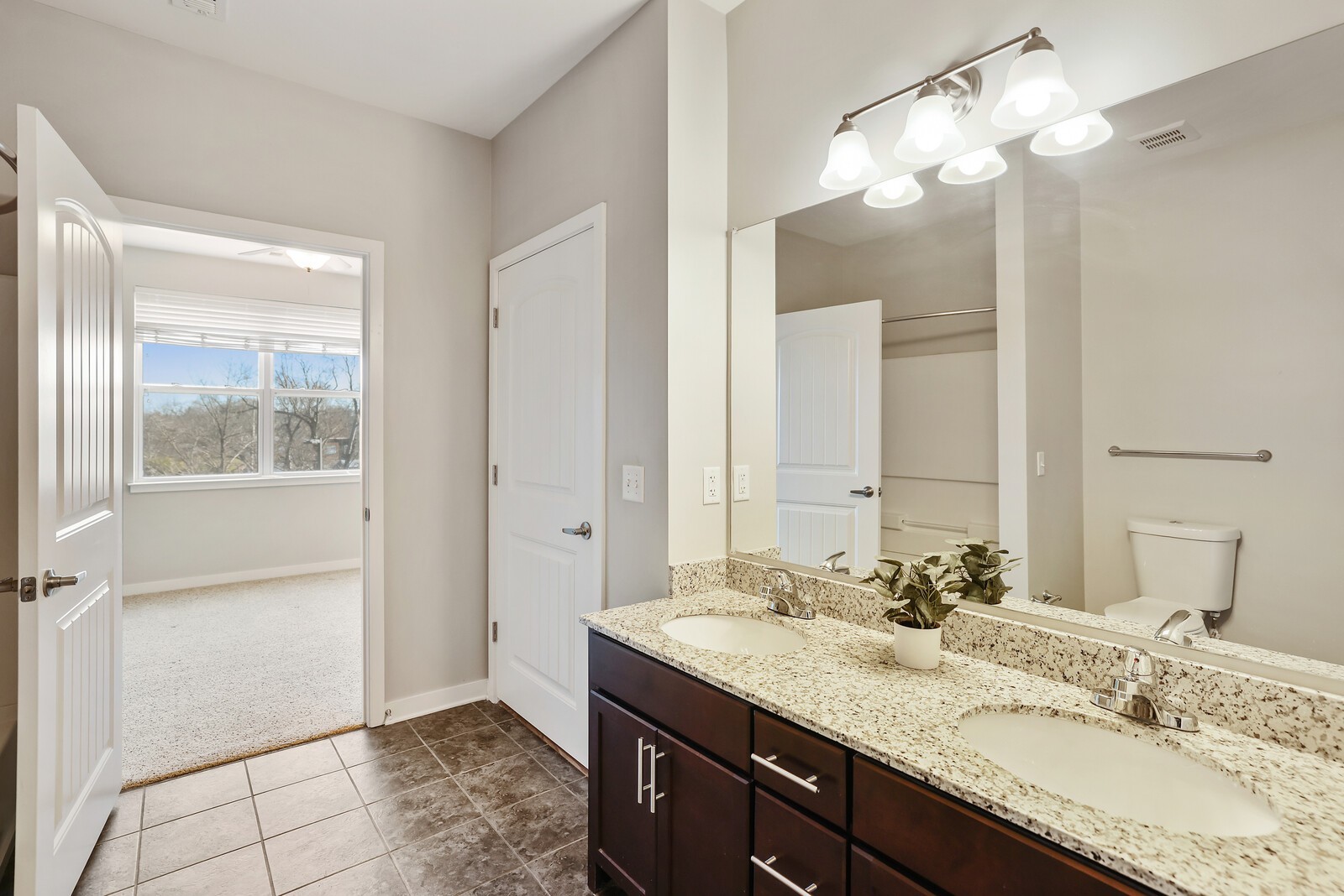 1122 Litton Avenue Unit: 313