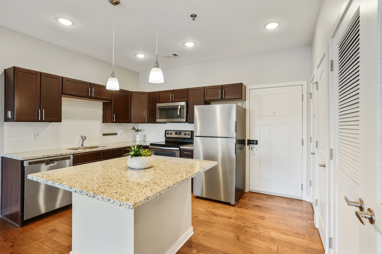 1122 Litton Avenue Unit: 313