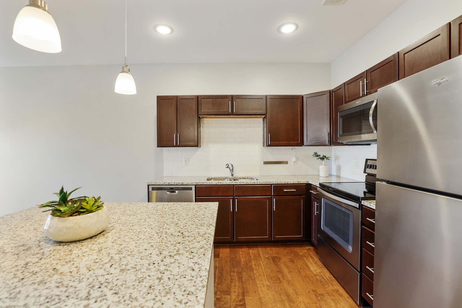 1122 Litton Avenue Unit: 313