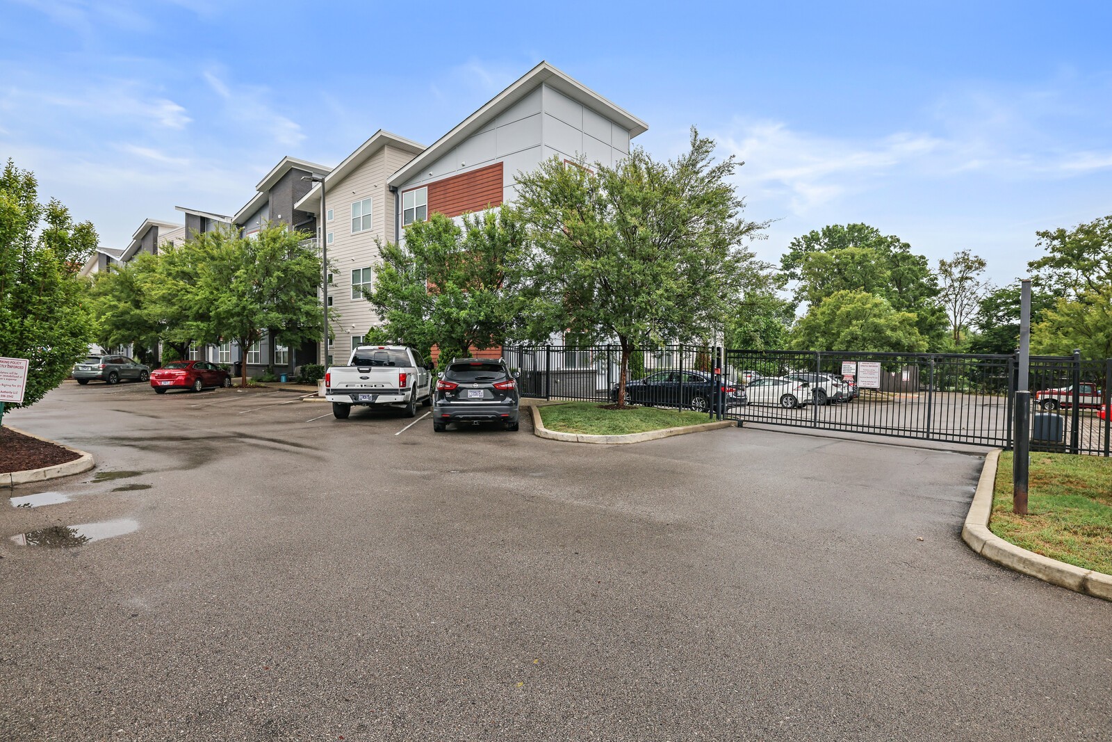 1122 Litton Avenue Unit: 313