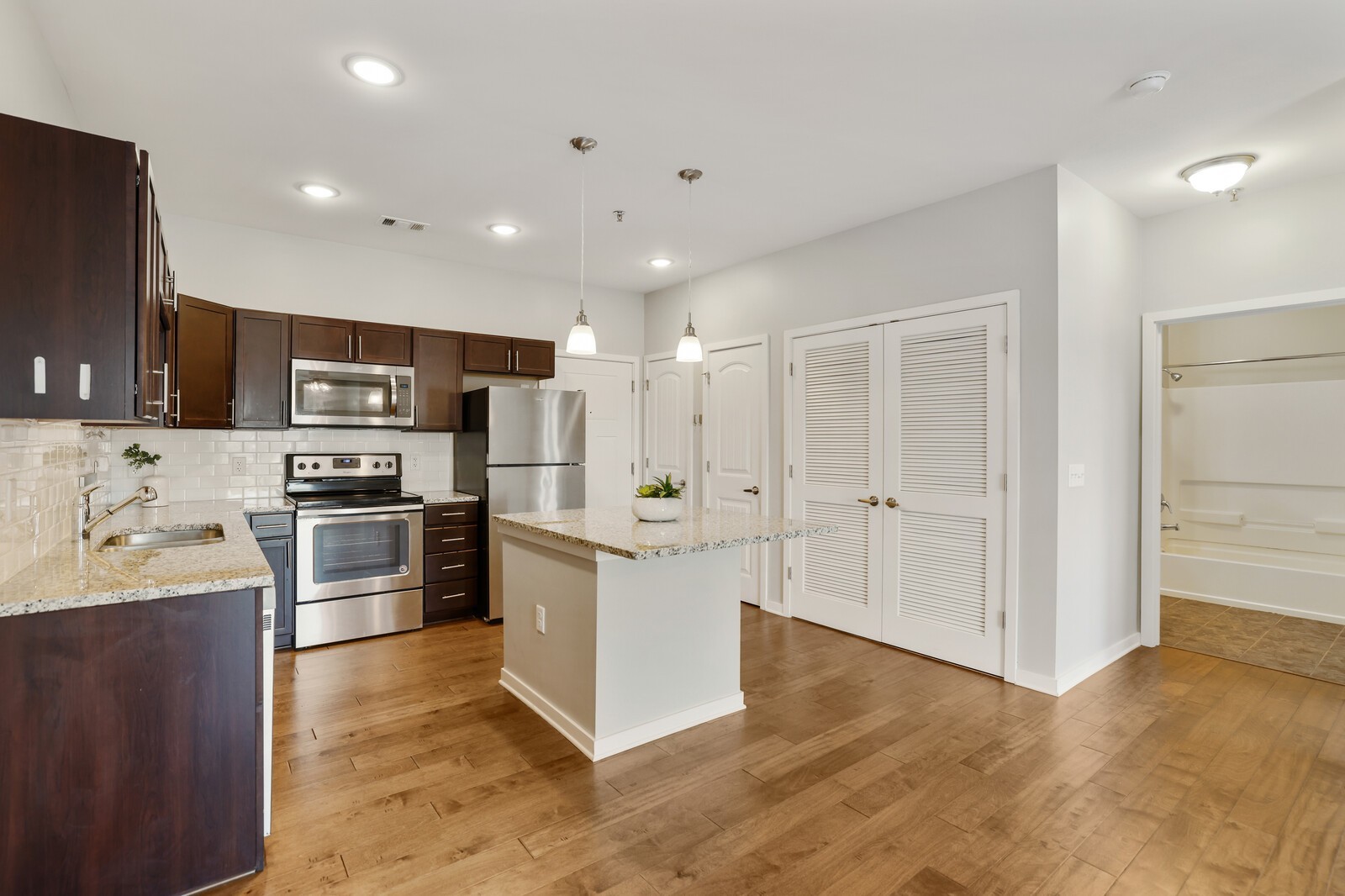 1122 Litton Avenue Unit: 313