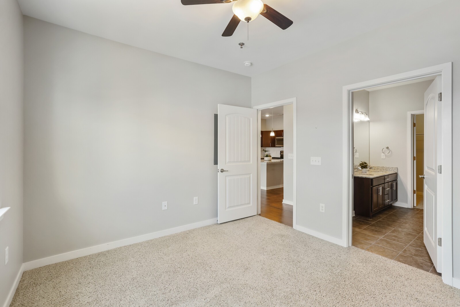 1122 Litton Avenue Unit: 313