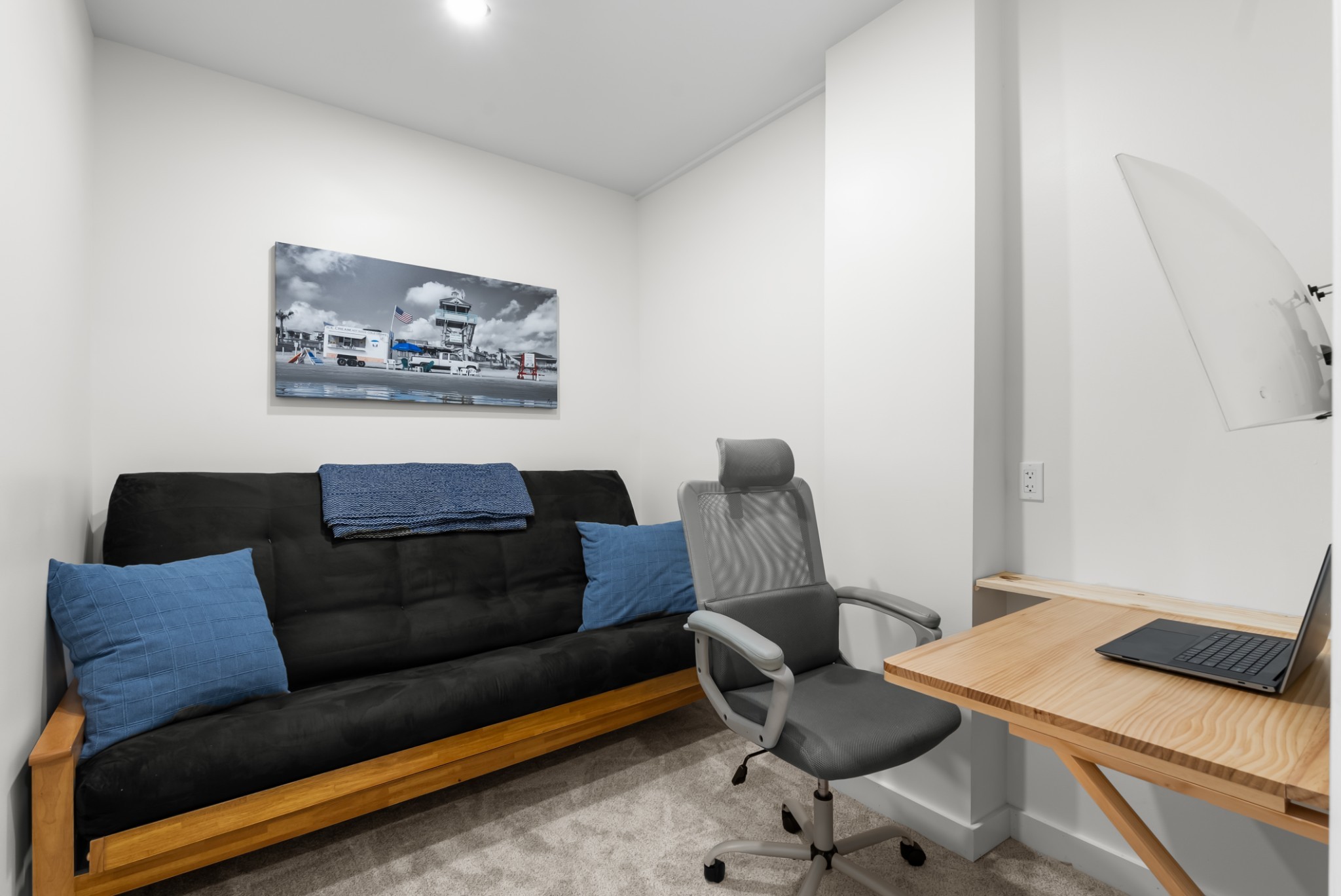 1119B Granada Ave