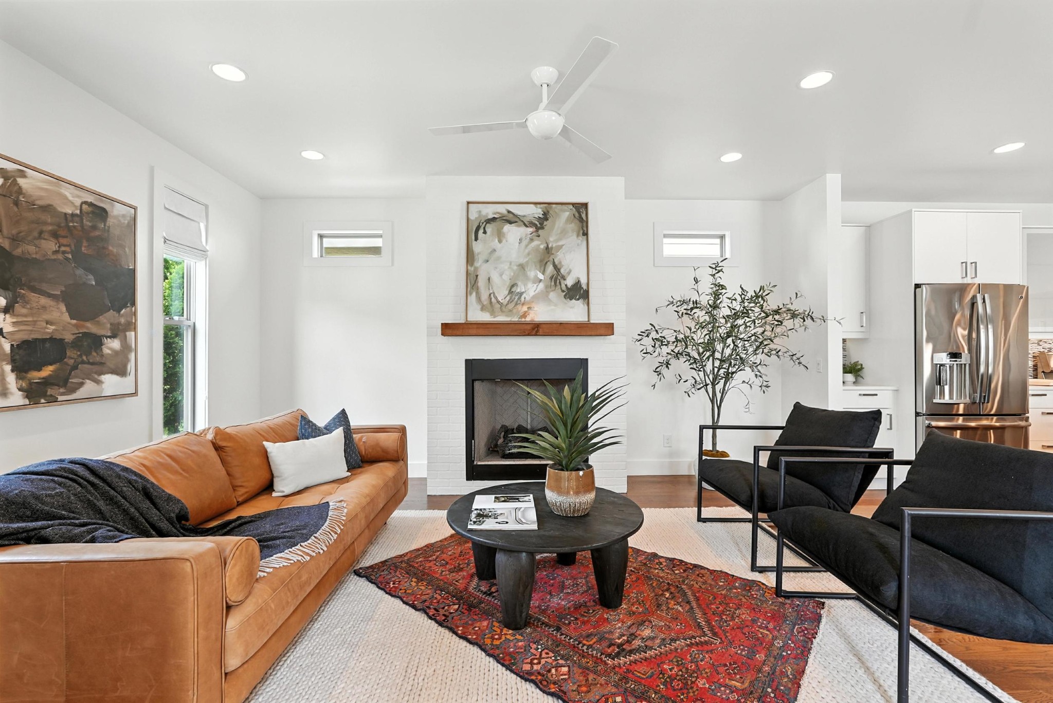 1119B Granada Ave