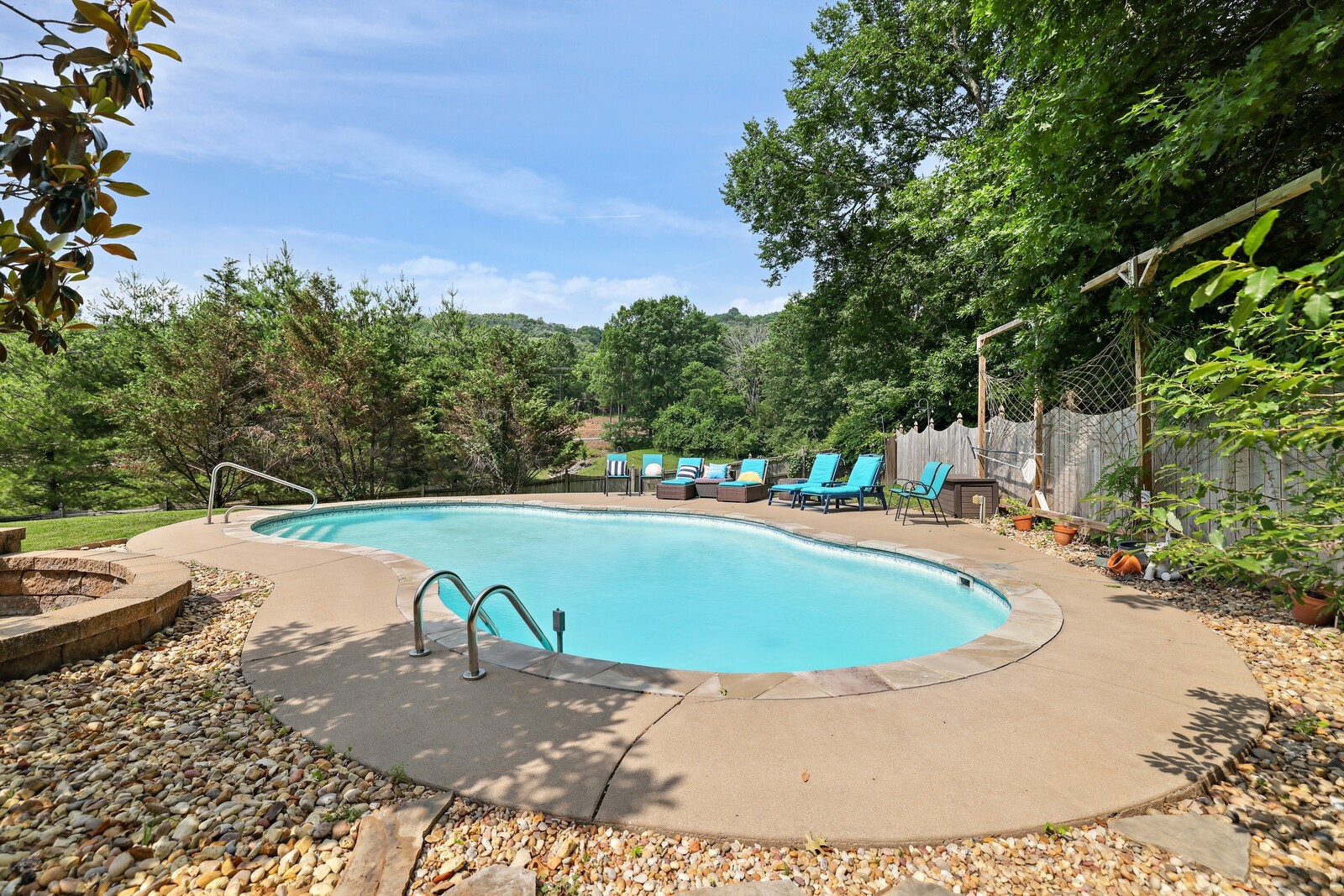 1209 Firth Ct
