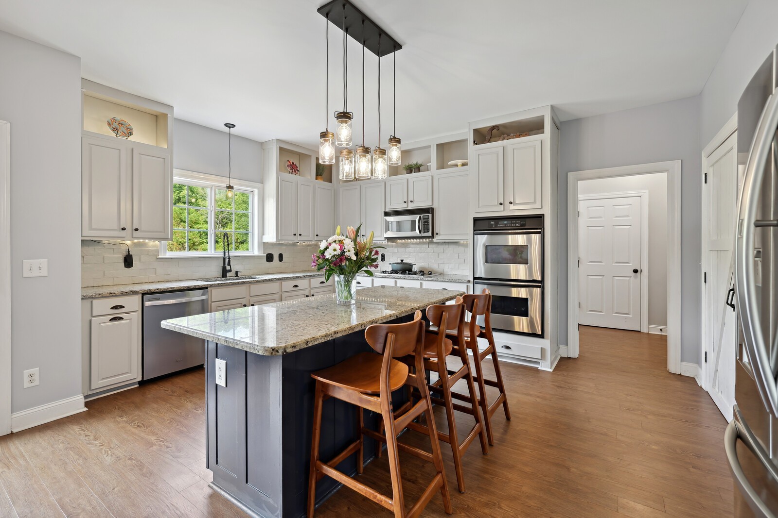 1209 Firth Ct