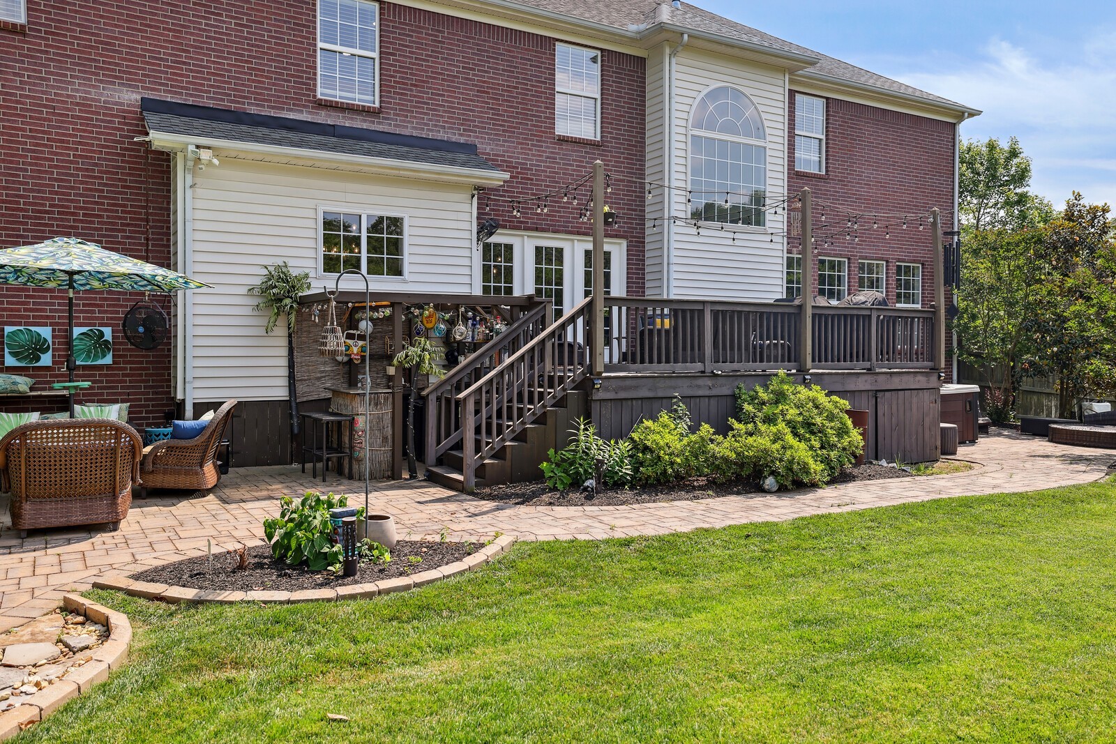 1209 Firth Ct