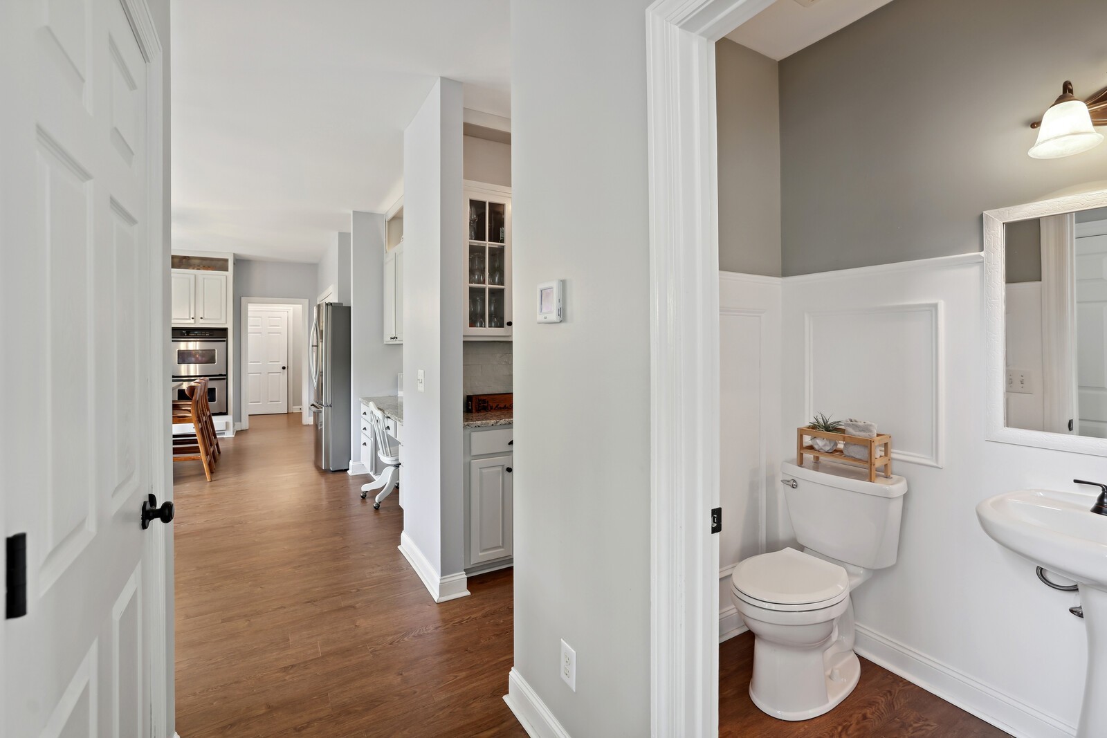 1209 Firth Ct