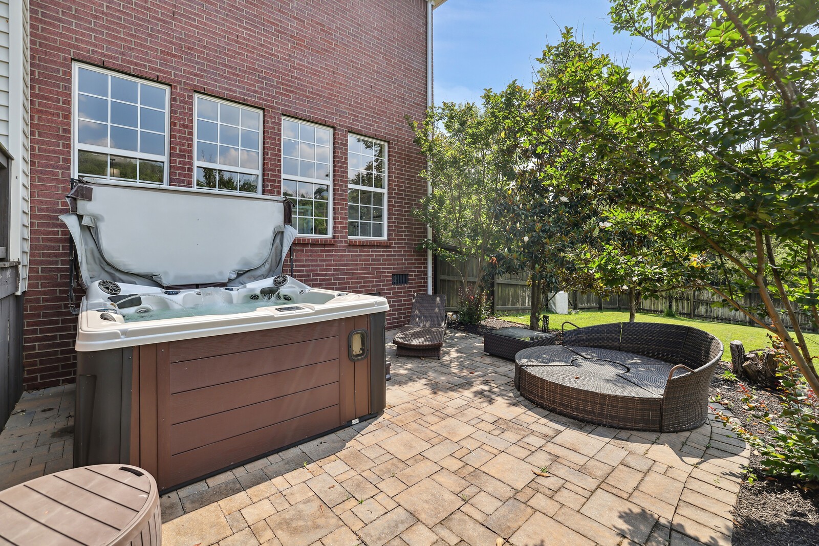 1209 Firth Ct