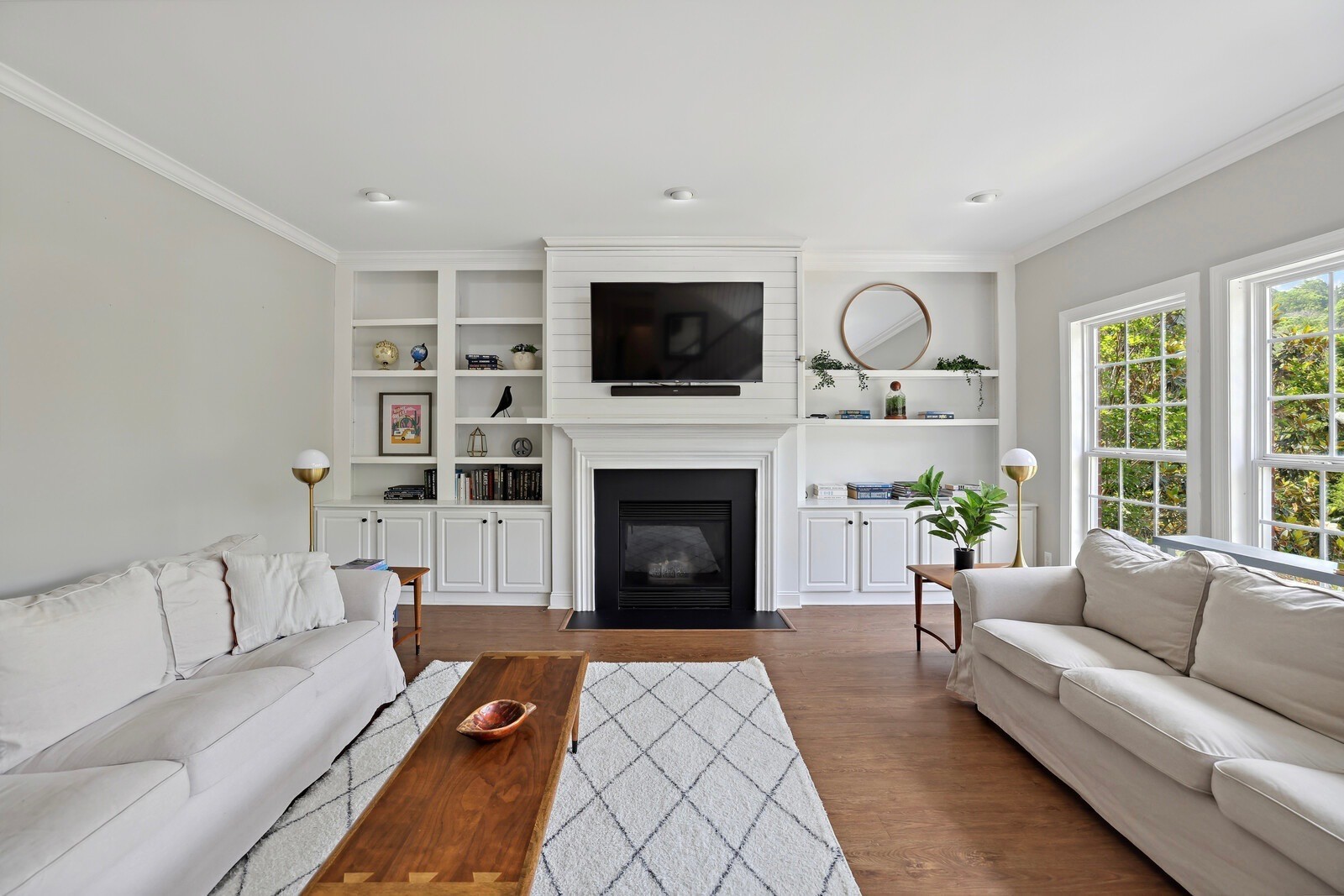1209 Firth Ct