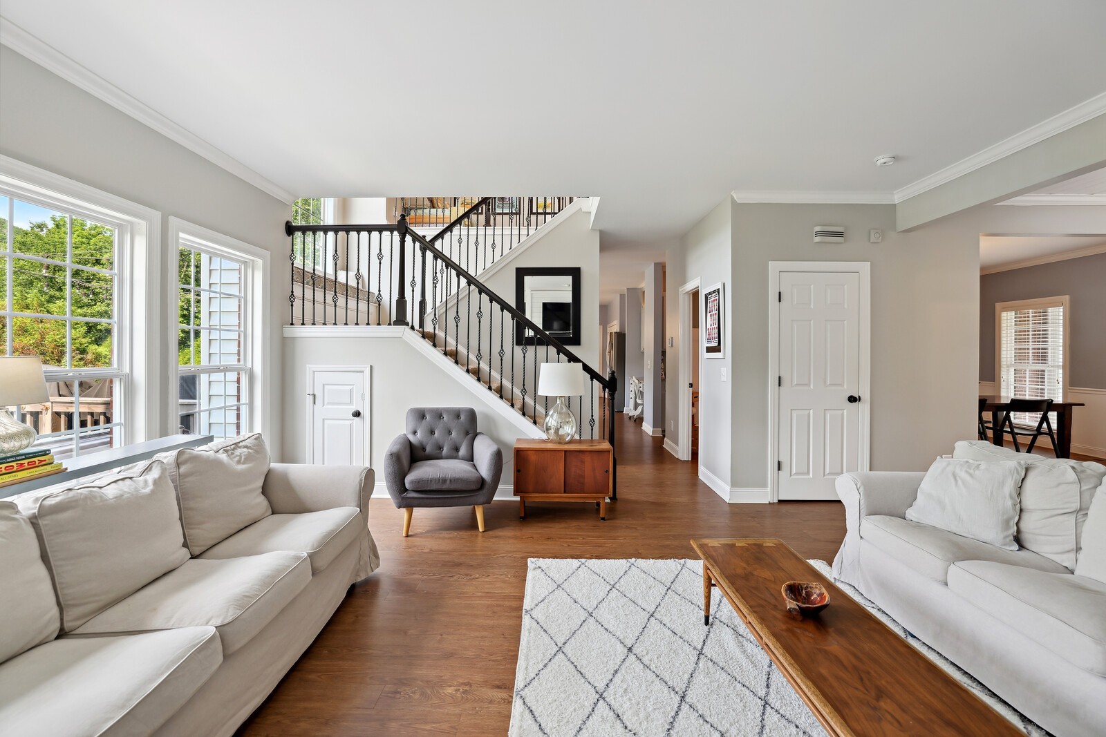 1209 Firth Ct