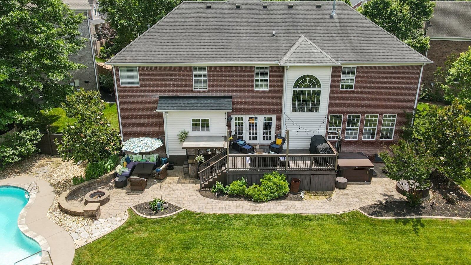 1209 Firth Ct