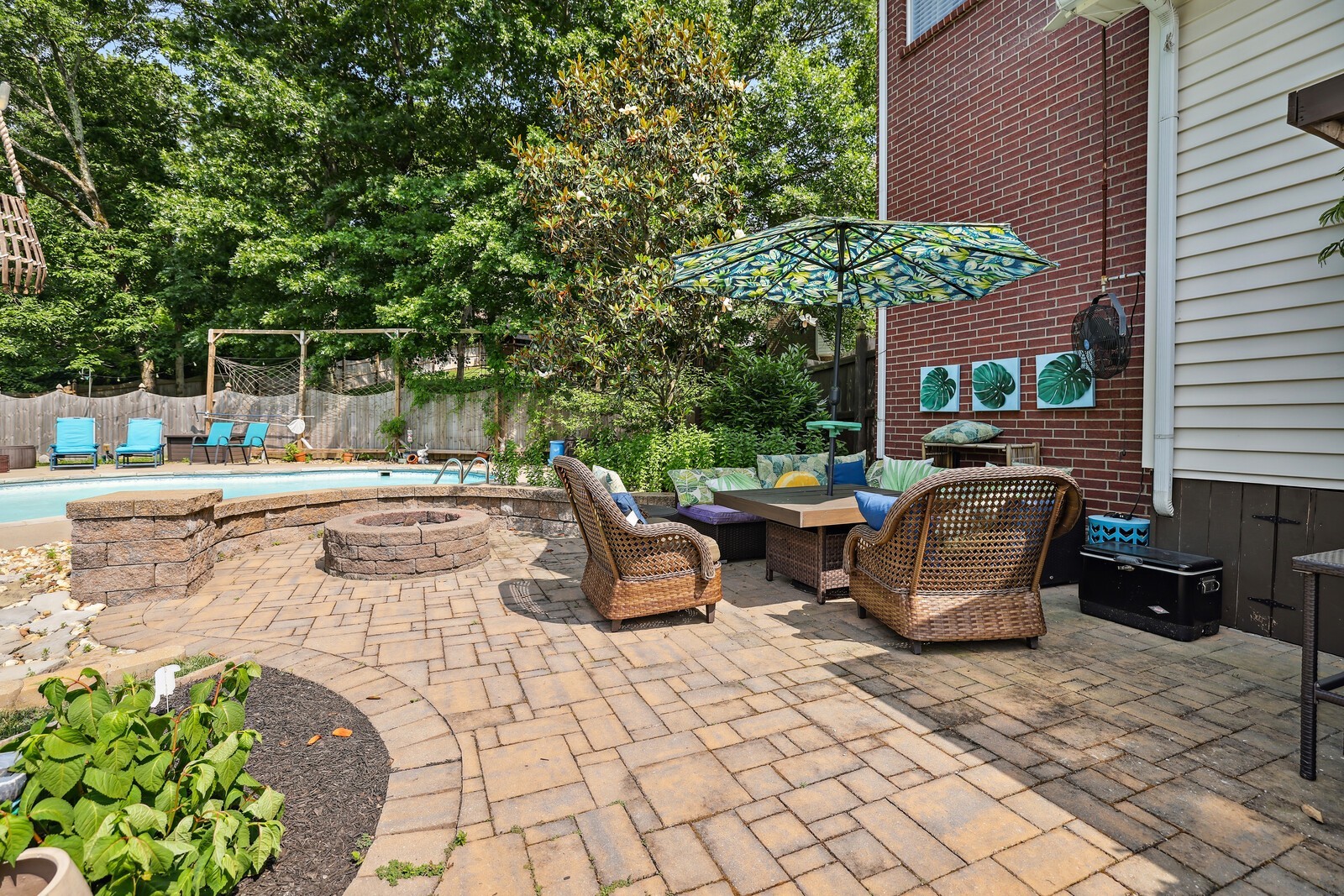 1209 Firth Ct