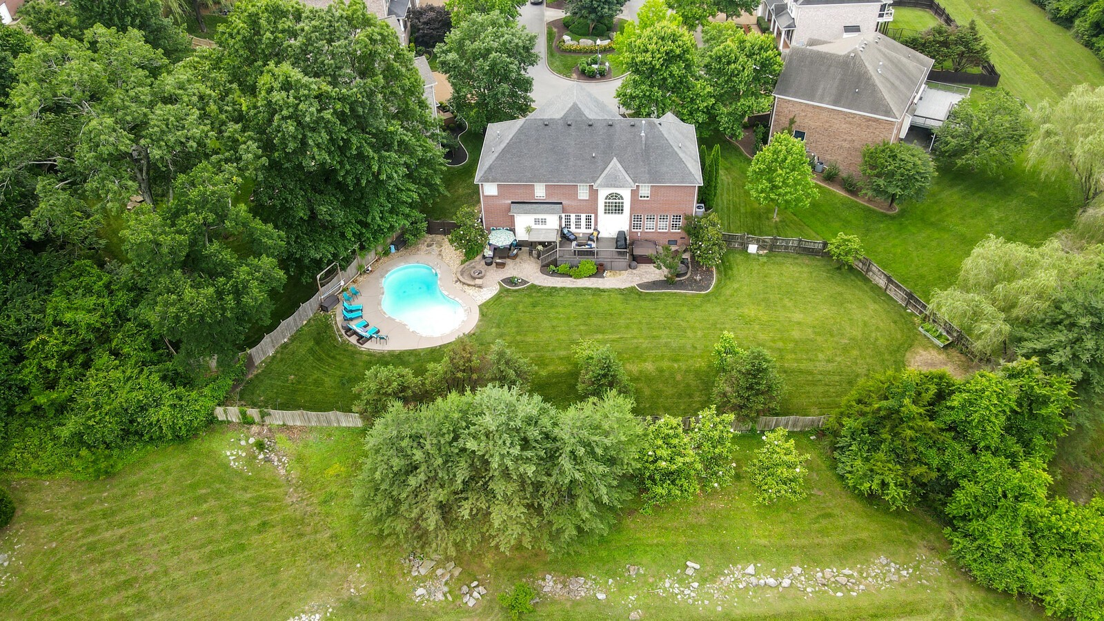 1209 Firth Ct