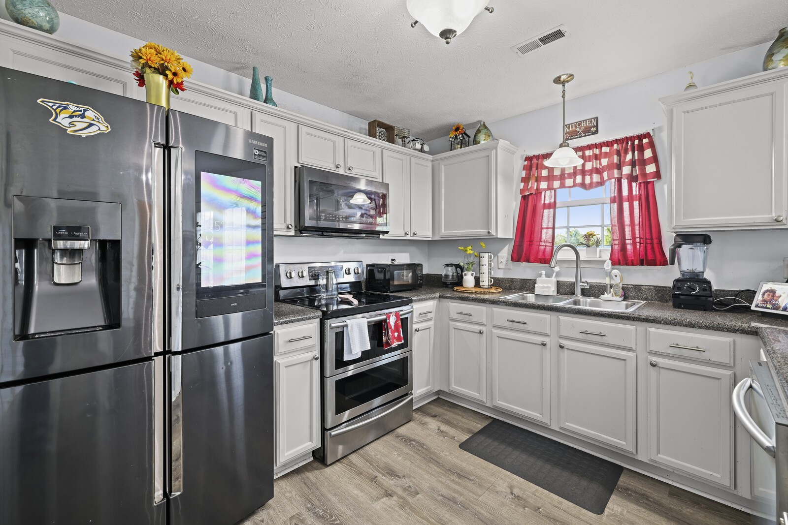 106 Shrike Ct