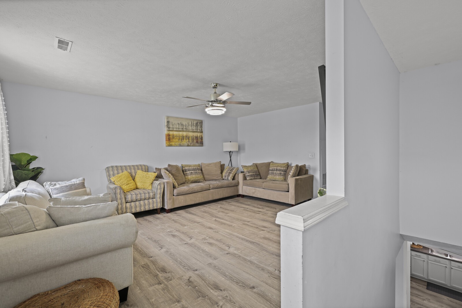 106 Shrike Ct
