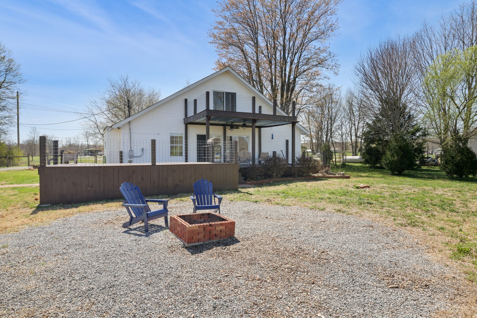 3717 Atkins Rd