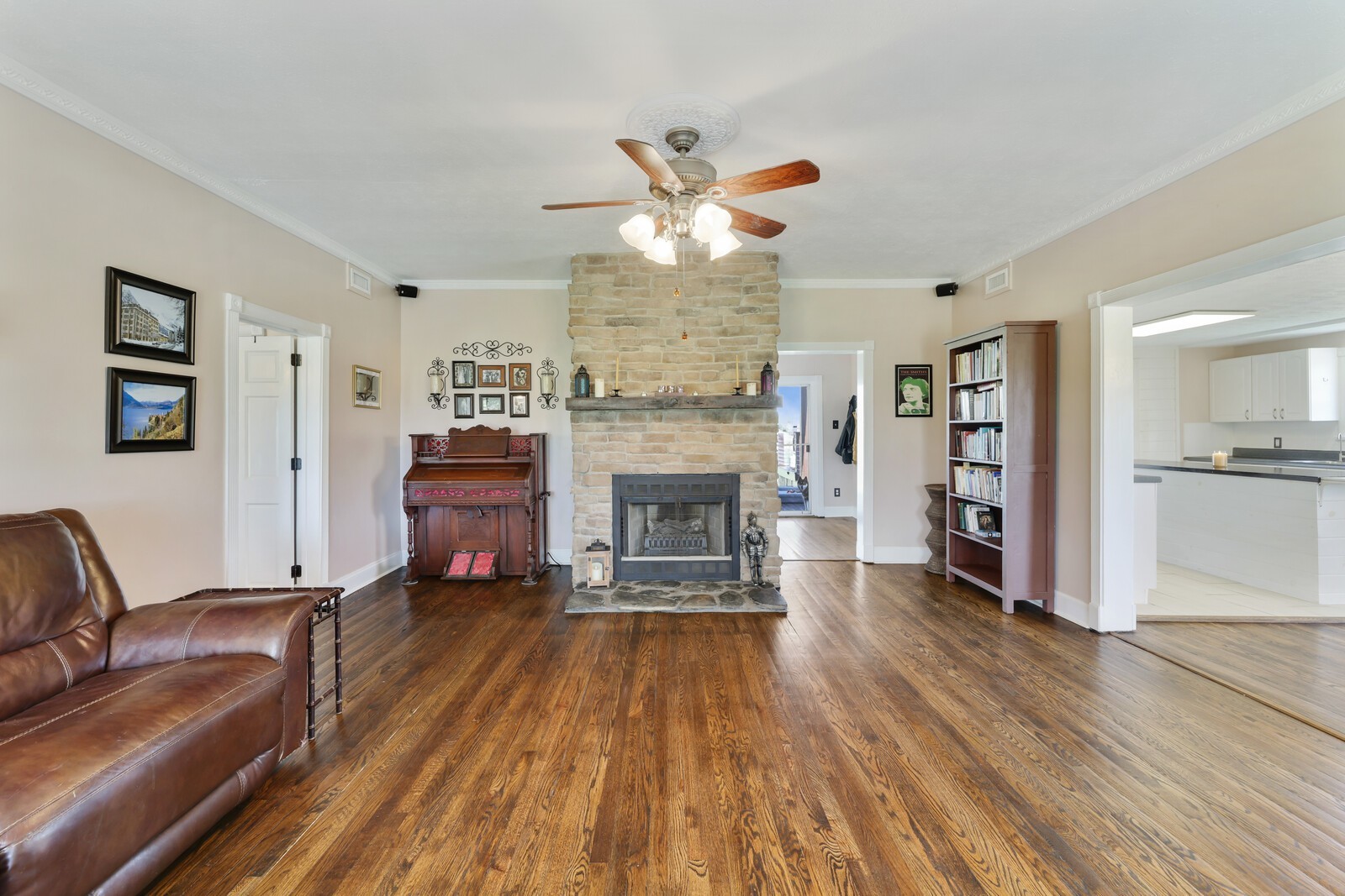 3717 Atkins Rd